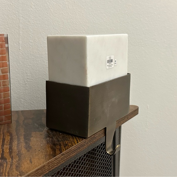 NIB Marble Christmas Stocking Holders for Mantle - Picture 2 of 3